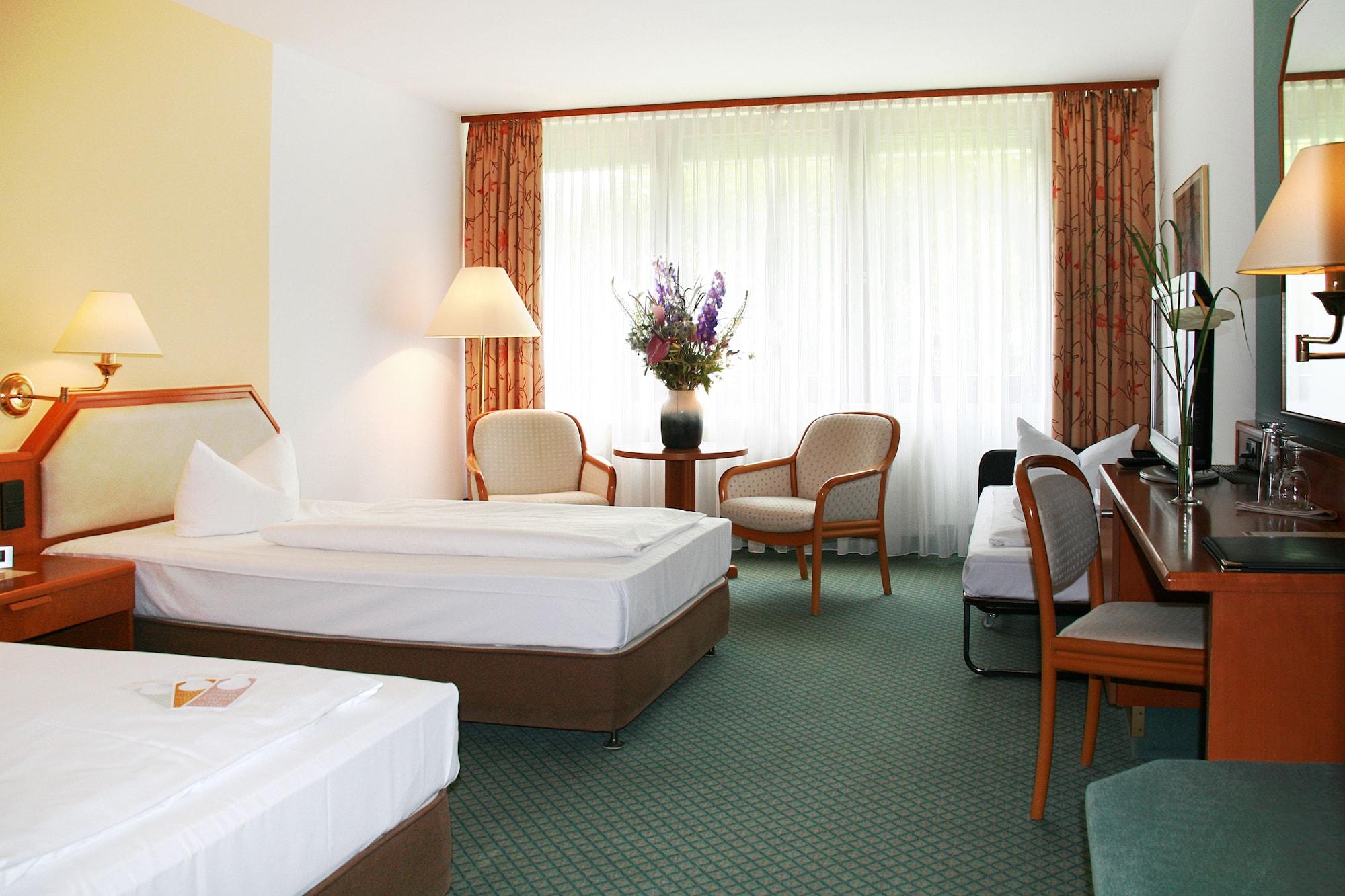 Avia Hotel Ratisbonne Extérieur photo
