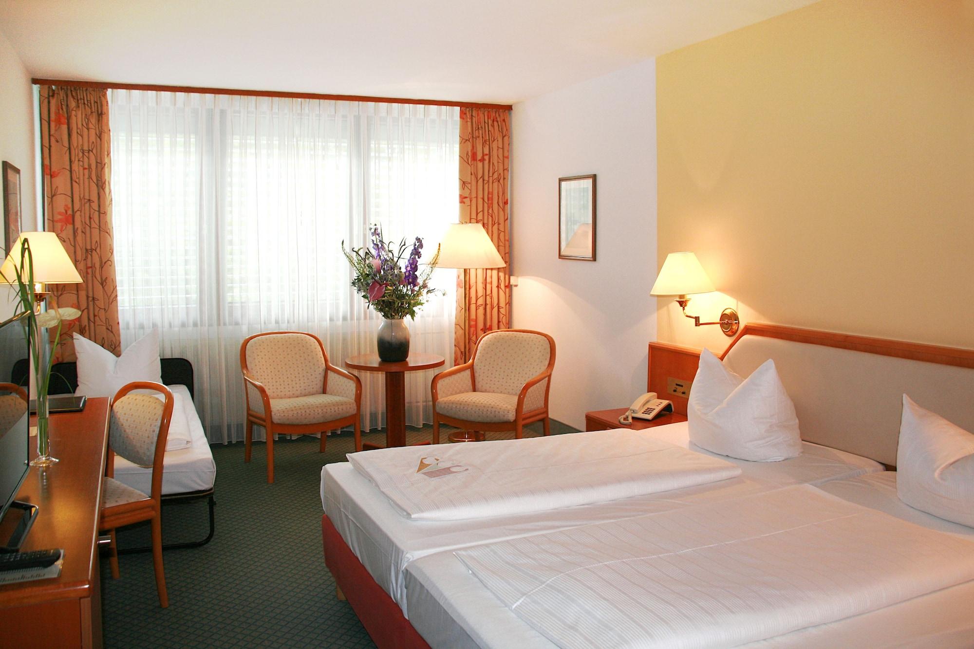 Avia Hotel Ratisbonne Extérieur photo