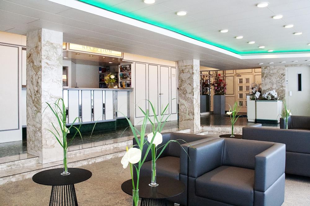 Avia Hotel Ratisbonne Extérieur photo