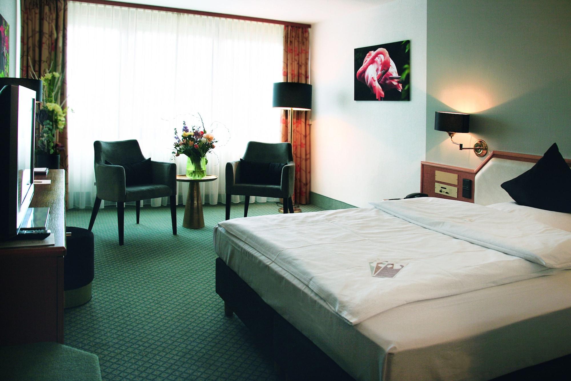 Avia Hotel Ratisbonne Extérieur photo